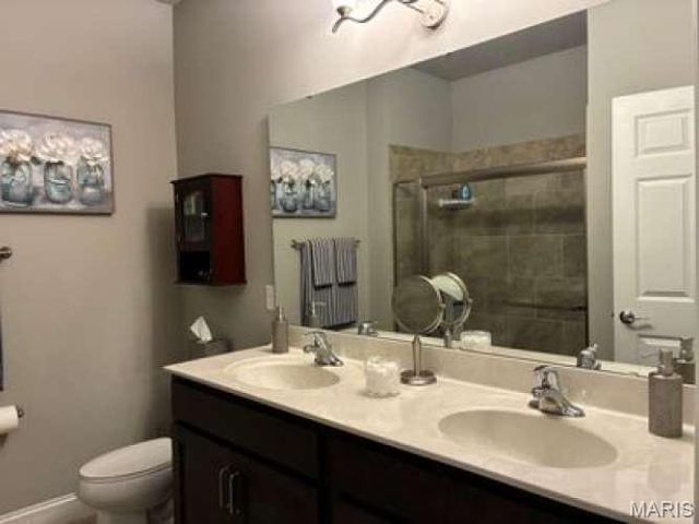 351 Champion Way Drive, Ballwin, MO 63011