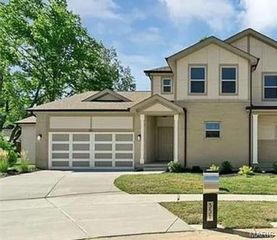 351 Champion Way Drive, Ballwin, MO 63011