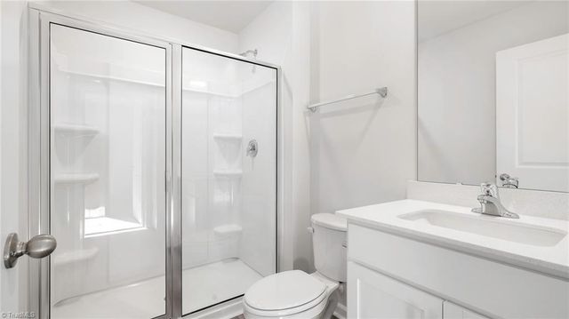 631 Beechwood Circle, Thomasville, NC 27360