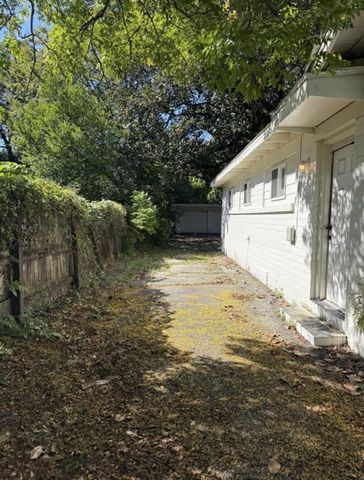 562 Seminole Street, Mobile, AL 36606