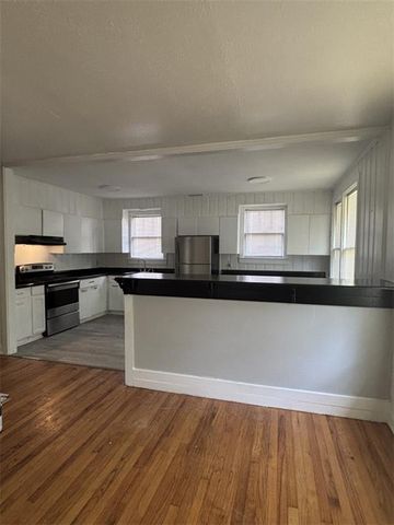 562 Seminole Street, Mobile, AL 36606