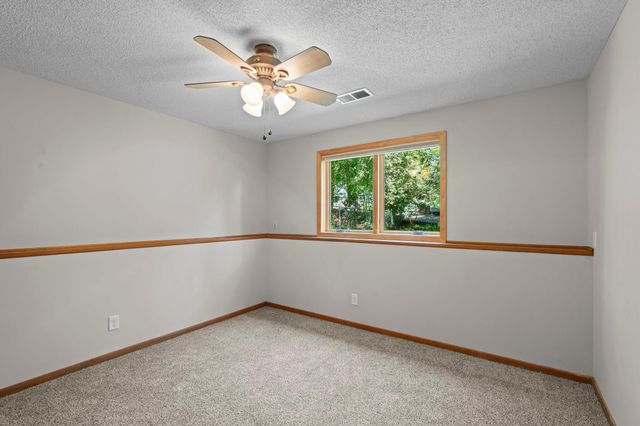 14231 Candlewood Lane NE, Prior Lake, MN 55372