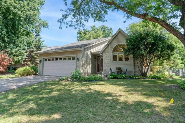 14231 Candlewood Lane NE, Prior Lake, MN 55372