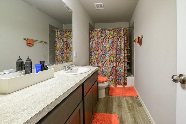 2026 Rosalee Street, La Marque, TX 77568