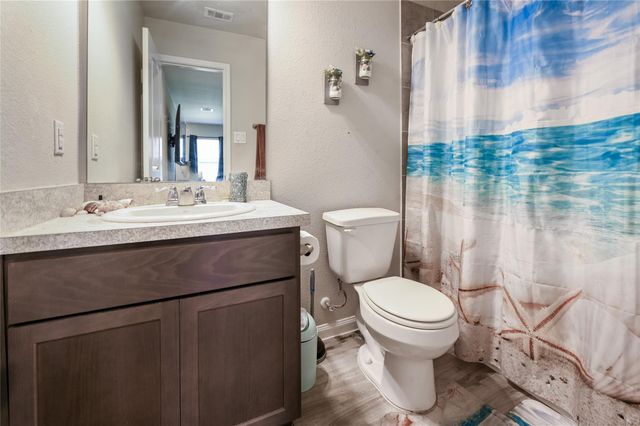 2026 Rosalee Street, La Marque, TX 77568