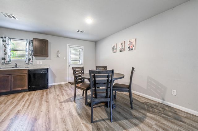 2026 Rosalee Street, La Marque, TX 77568