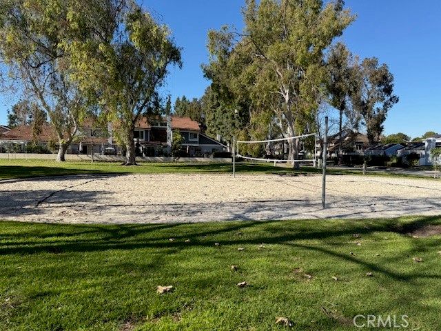 63 Thicket, Irvine, CA 92614