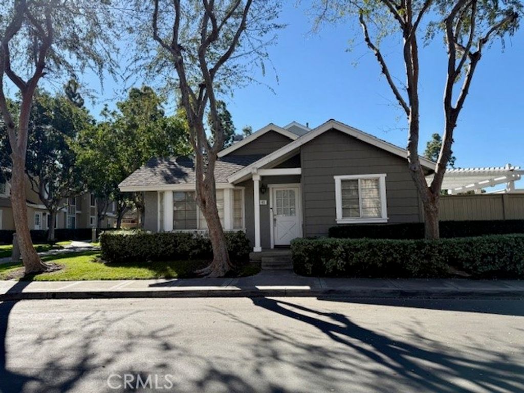 63 Thicket, Irvine, CA 92614