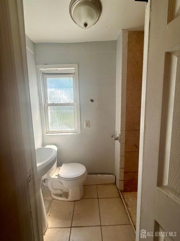 135 Fulton Avenue, Jersey City, NJ 07305