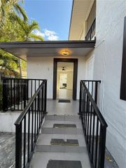 2238 NW 5th St 3, Miami, FL 33125