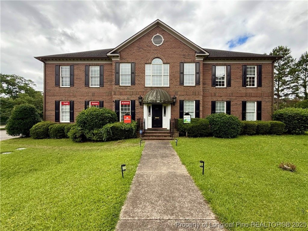 231 Westlake Road 201, Fayetteville, NC 28314