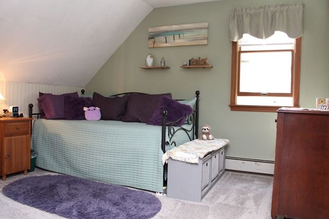 56 Macomber St, Berkley, MA 02779
