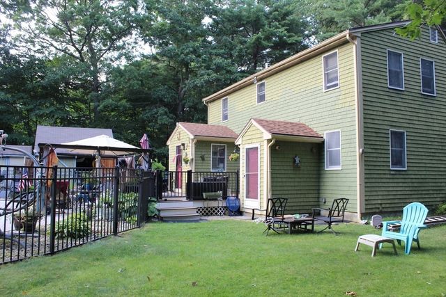 56 Macomber St, Berkley, MA 02779