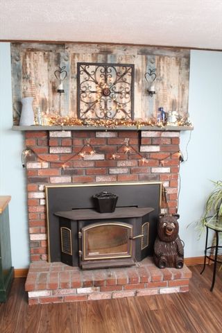 56 Macomber St, Berkley, MA 02779