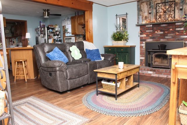 56 Macomber St, Berkley, MA 02779