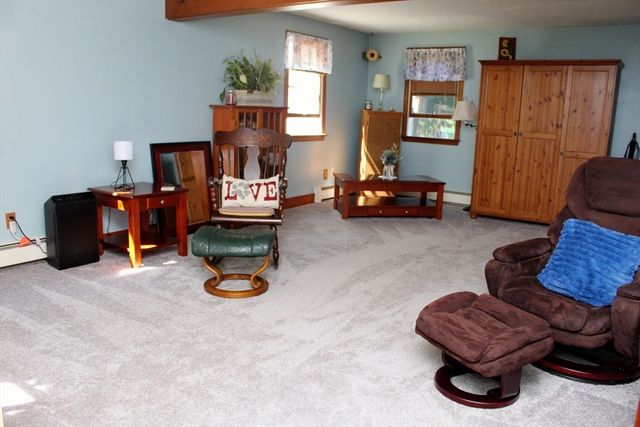 56 Macomber St, Berkley, MA 02779