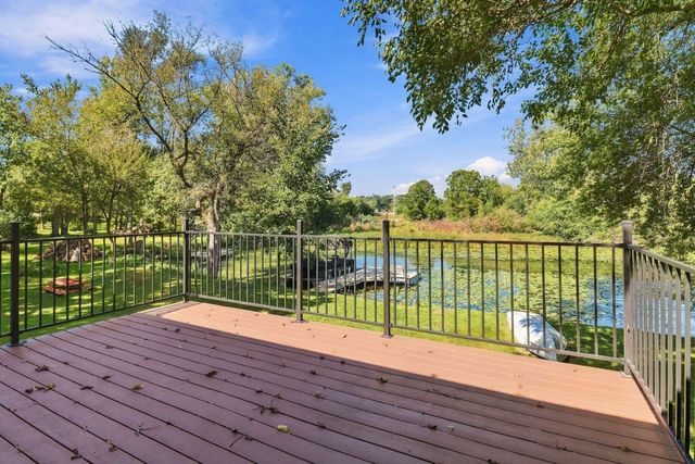 9812 271st Avenue, Trevor, WI 53179