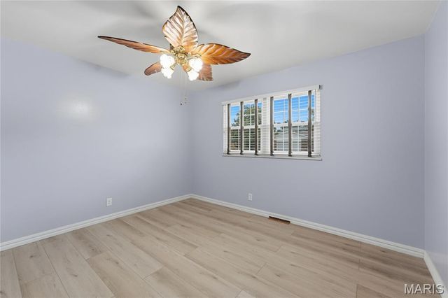 1613 Tamarack Drive, St Charles, MO 63301