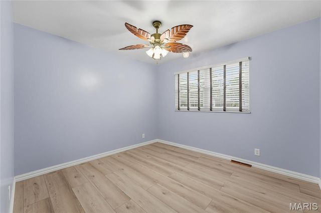 1613 Tamarack Drive, St Charles, MO 63301