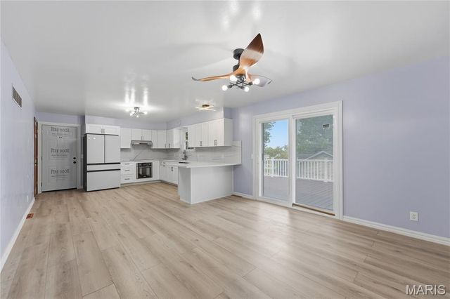 1613 Tamarack Drive, St Charles, MO 63301