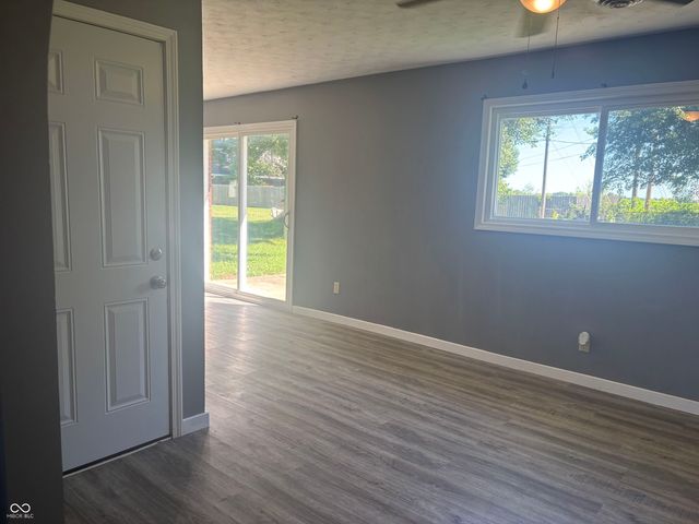 13410 E State Road 7, Elizabethtown, IN 47232