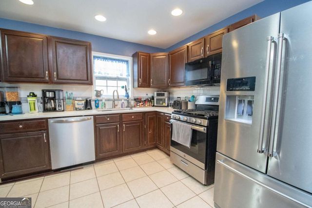 134 Rustica Drive, Newnan, GA 30263
