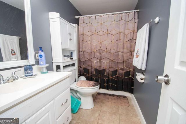 134 Rustica Drive, Newnan, GA 30263