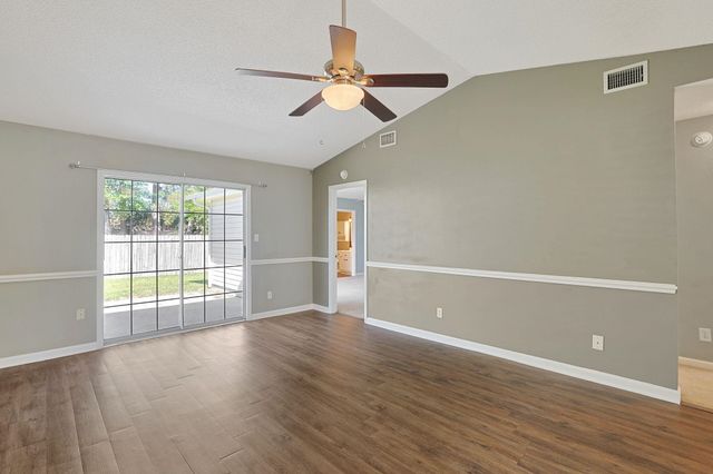 2835 Temperance Dr., Myrtle Beach, SC 29577