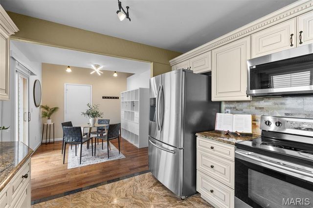 1439 Meadowside Drive, Unincorporated, MO 63146