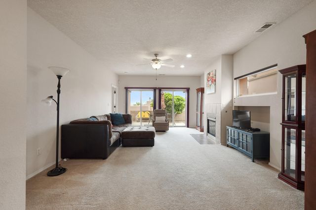 4424 Desert Lily Court SE, Rio Rancho, NM 87124
