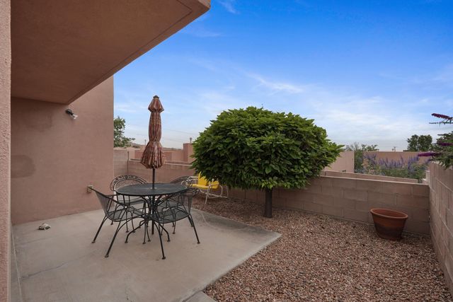 4424 Desert Lily Court SE, Rio Rancho, NM 87124
