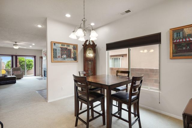 4424 Desert Lily Court SE, Rio Rancho, NM 87124