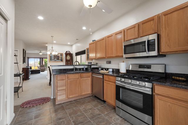 4424 Desert Lily Court SE, Rio Rancho, NM 87124