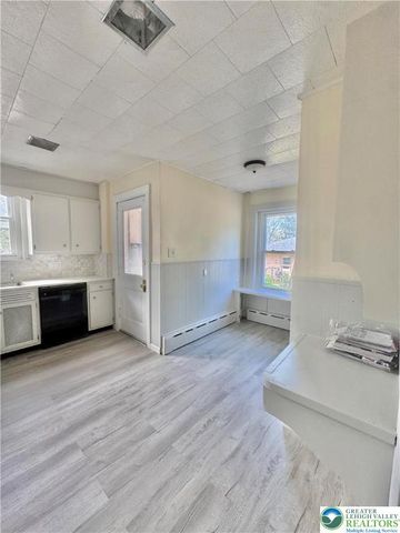 2518 West Tilghman Street, Allentown City, PA 18104