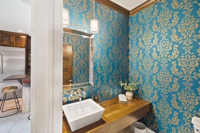 12403 Meadow Bluff Trail, Afton, MN 55001