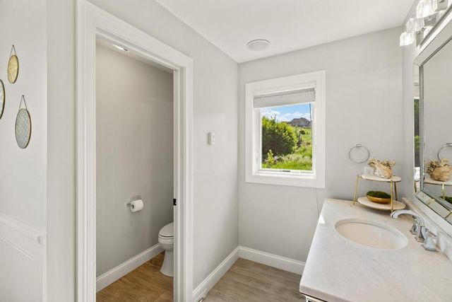 12403 Meadow Bluff Trail, Afton, MN 55001