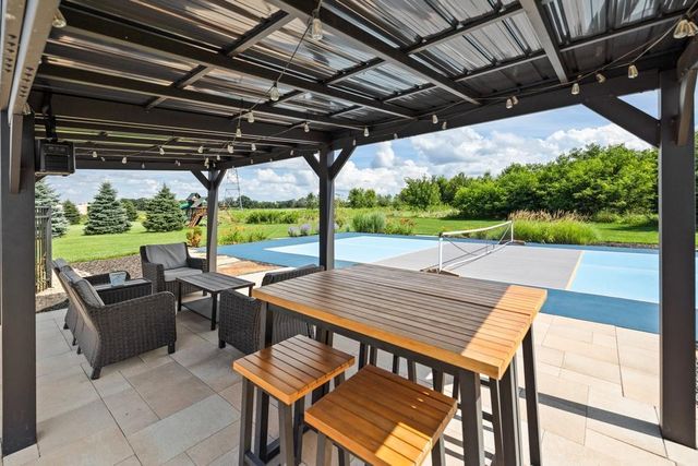 12403 Meadow Bluff Trail, Afton, MN 55001