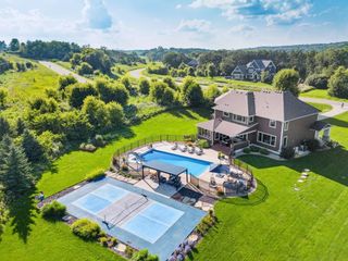 12403 Meadow Bluff Trail, Afton, MN 55001