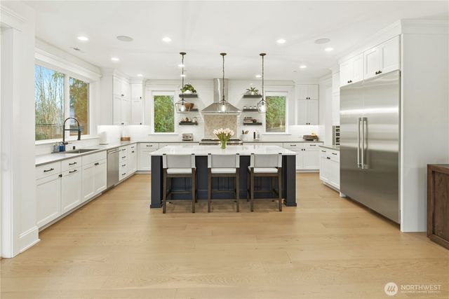 16242 NE 172nd Street, Woodinville, WA 98072