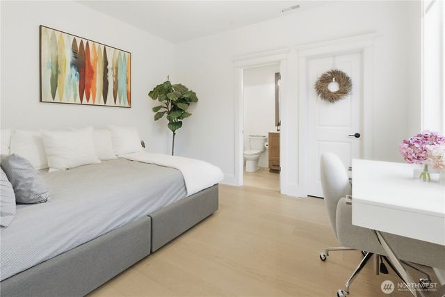 16242 NE 172nd Street, Woodinville, WA 98072