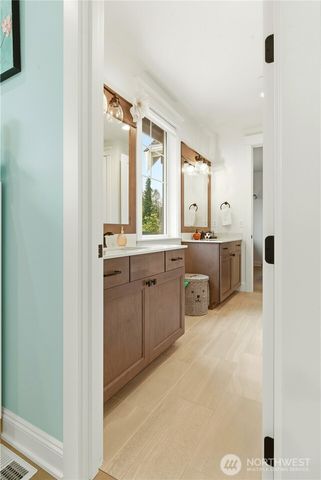 16242 NE 172nd Street, Woodinville, WA 98072