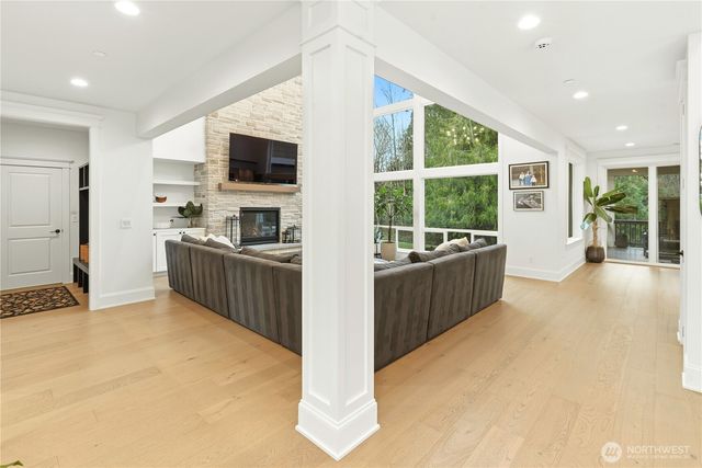 16242 NE 172nd Street, Woodinville, WA 98072