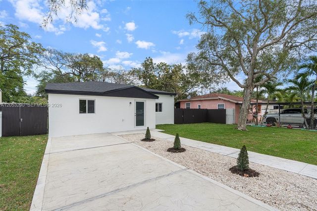 1305 Dunad Avenue, Opa-locka, FL 33054