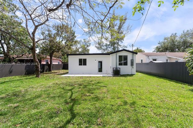 1305 Dunad Avenue, Opa-locka, FL 33054