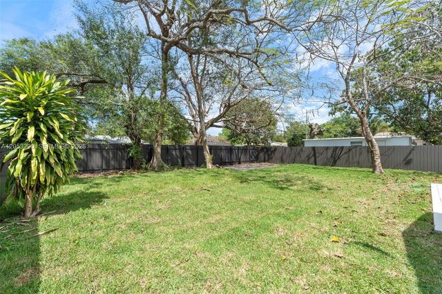 1305 Dunad Avenue, Opa-locka, FL 33054