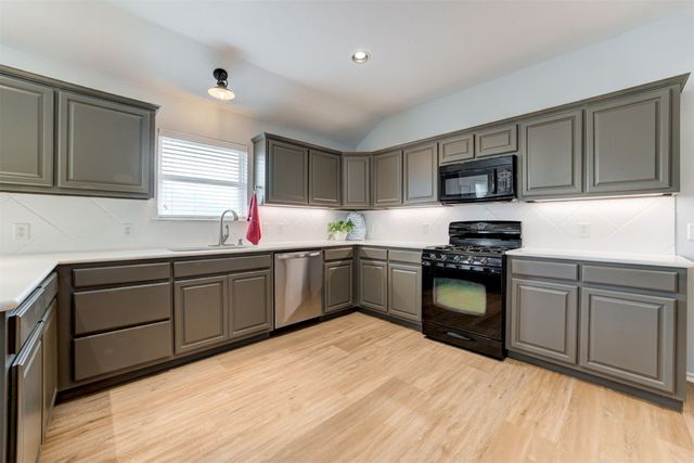 405 Bright Angel Trail, Edmond, OK 73003