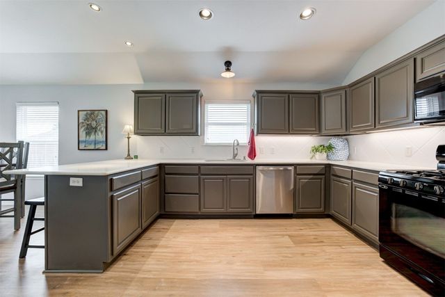 405 Bright Angel Trail, Edmond, OK 73003