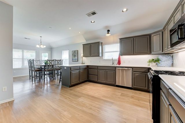 405 Bright Angel Trail, Edmond, OK 73003