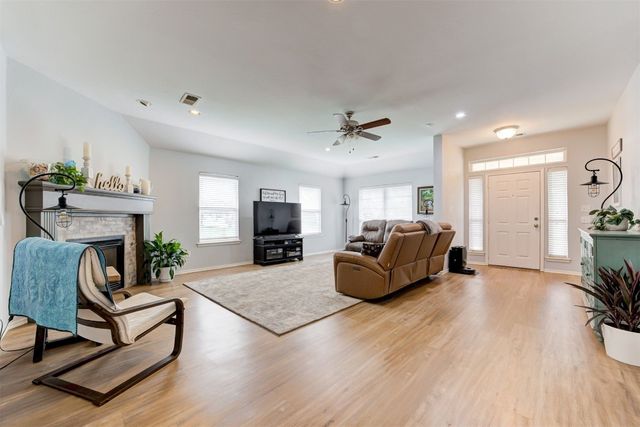 405 Bright Angel Trail, Edmond, OK 73003