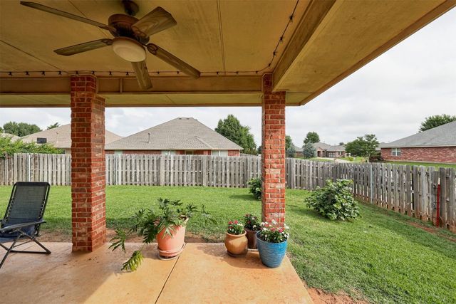 405 Bright Angel Trail, Edmond, OK 73003